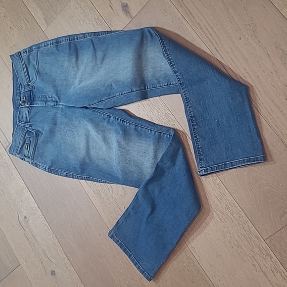 Kuhl Jeans Women's sz 6 Short 9" Kontour Flex Straight Leg Denim Jean - Picture 1 of 13